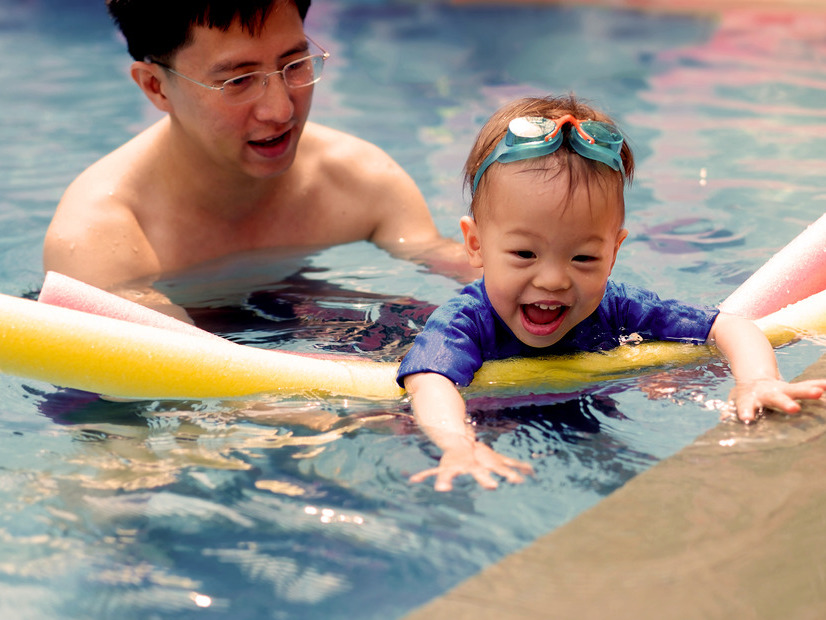 Infant swimming lessons GRAC